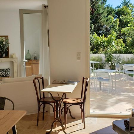 La Bastide D'Alix Bed and Breakfast Éguilles Exteriör bild