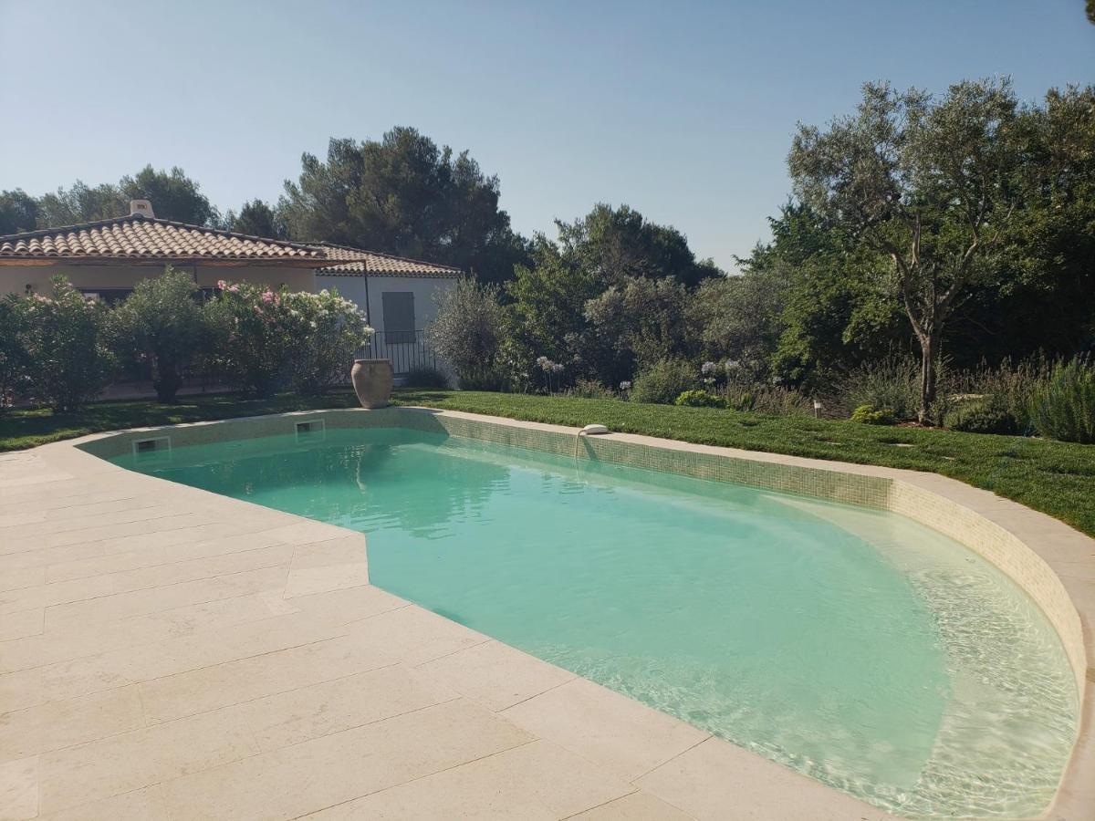 La Bastide D'Alix Bed and Breakfast Éguilles Exteriör bild