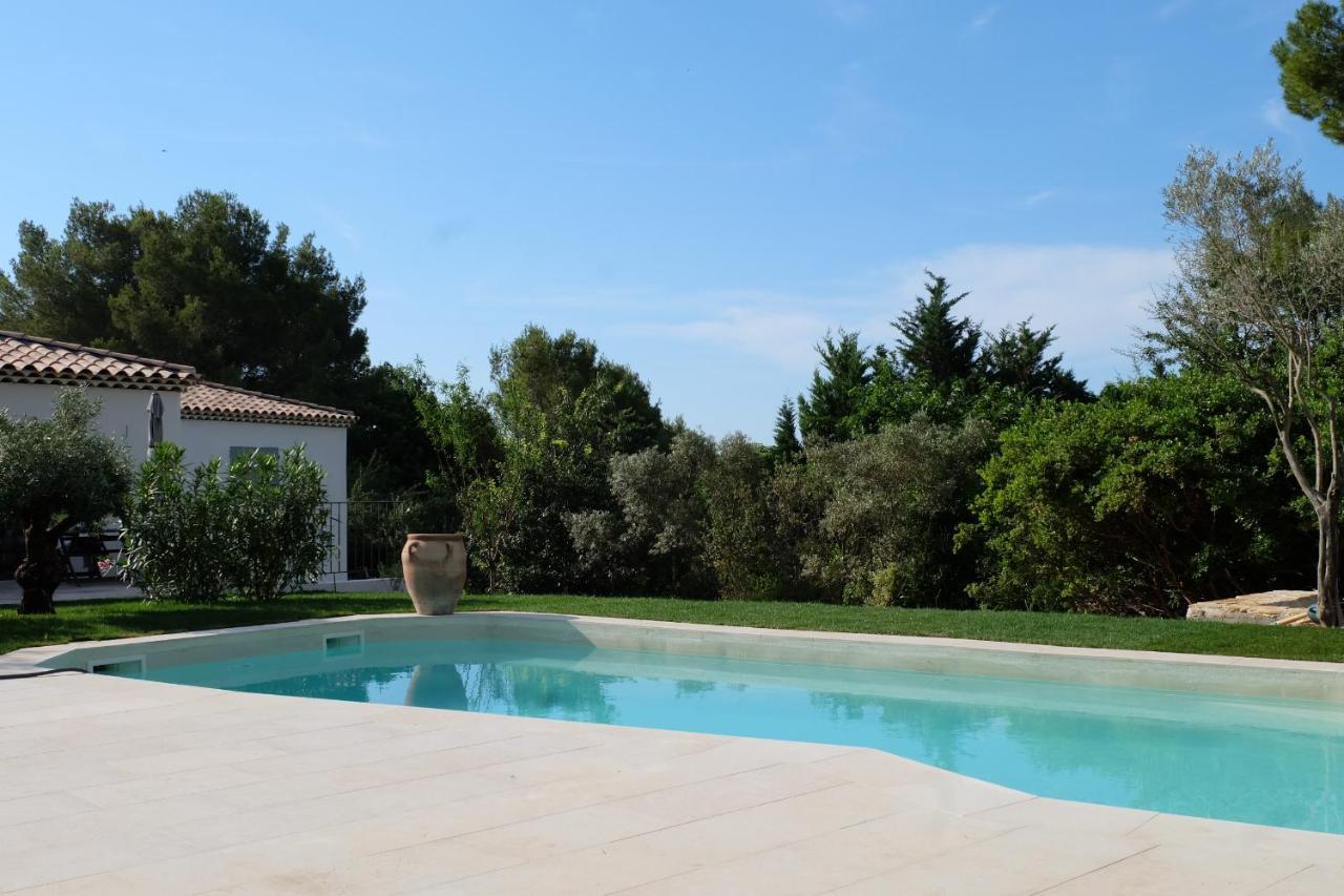 La Bastide D'Alix Bed and Breakfast Éguilles Exteriör bild