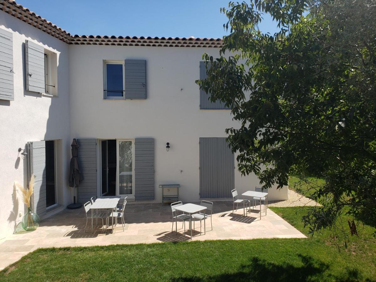 La Bastide D'Alix Bed and Breakfast Éguilles Exteriör bild