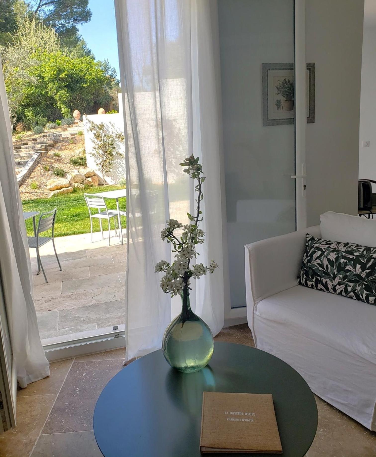 La Bastide D'Alix Bed and Breakfast Éguilles Exteriör bild