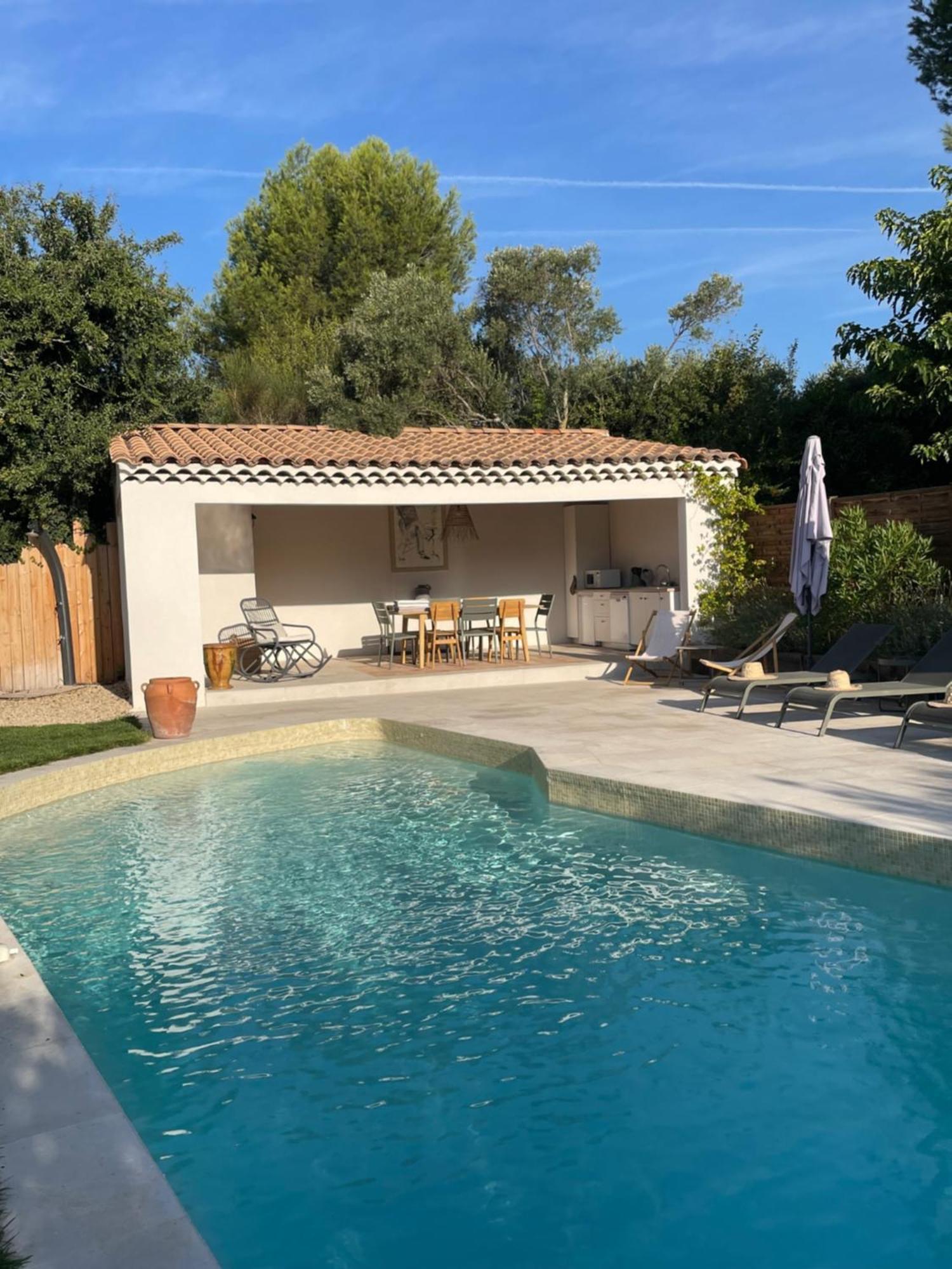 La Bastide D'Alix Bed and Breakfast Éguilles Exteriör bild