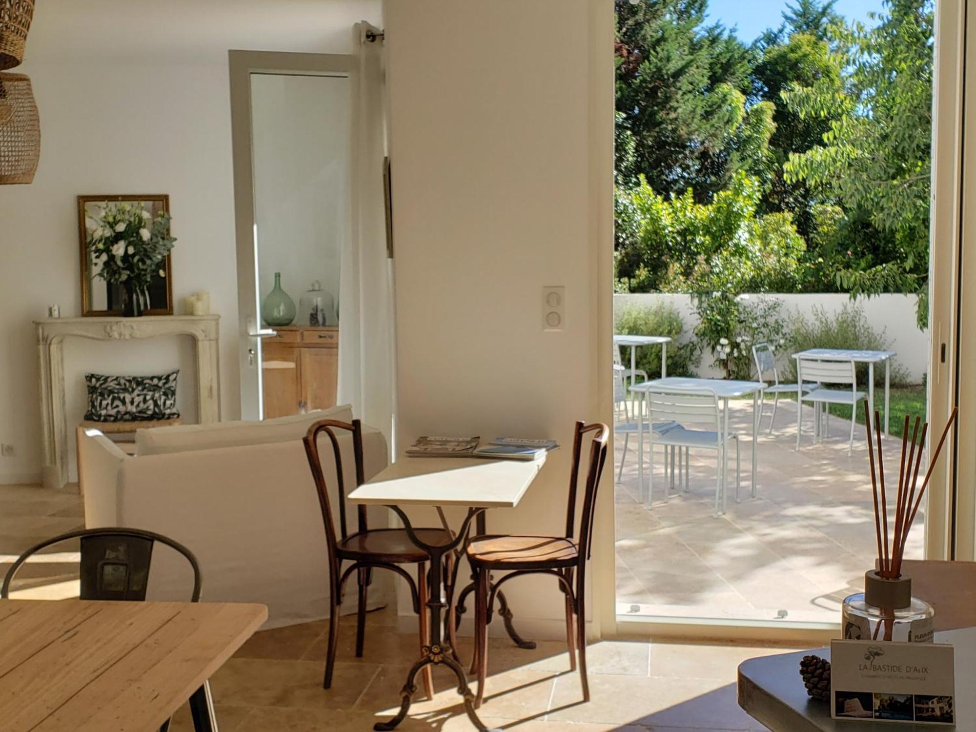 La Bastide D'Alix Bed and Breakfast Éguilles Exteriör bild